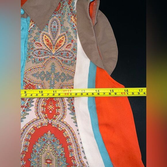 Ryu Paisley Printed Front Sleeveless Boho Top Size Small EUC - Picture 5 of 7